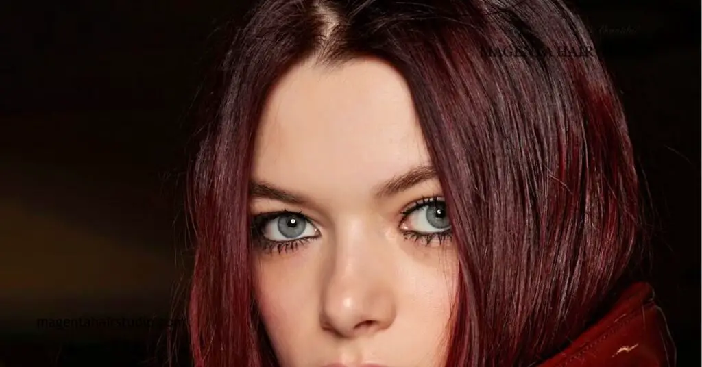 Applying Dark Red Hair Dye Techniques and Tips