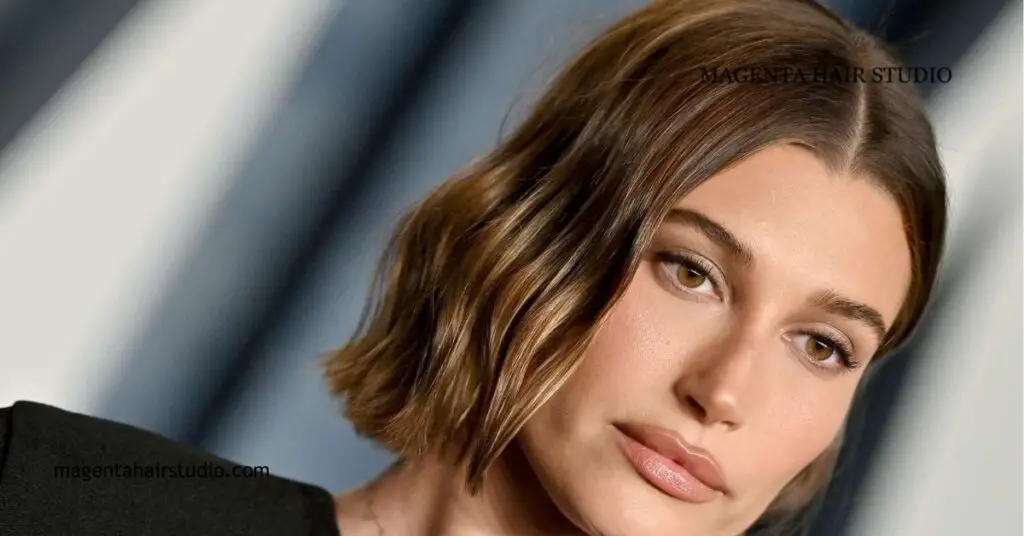 20 Most Delightful Short Wavy Hairstyles You Need to Try Now 19 Short Wavy Lob