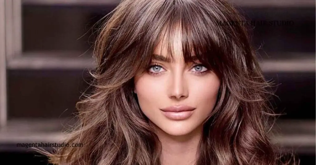 The Ultimate Guide to Feathered Hair: Styles, Tips & Maintenance 1 What Is Feathered Hair